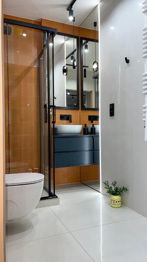 Comfortable 1-Room Apartment Close To The Center Варшава Екстериор снимка